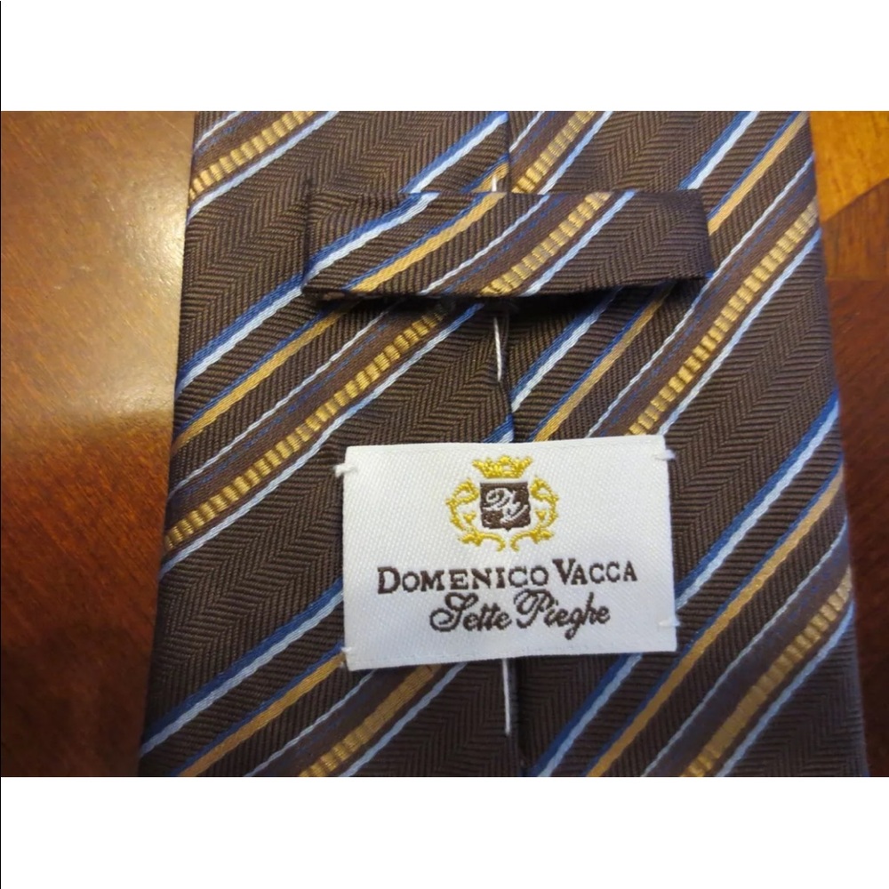 🌺🌺Domenico Vacca 7 fold hand made tie.